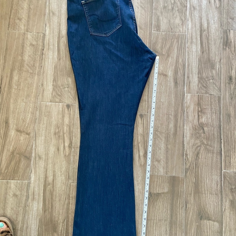 Levi Strauss signature women’s jeans - Picture 10 of 13